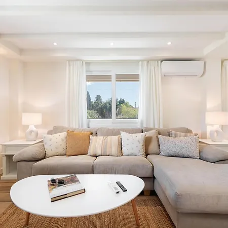 Apartment Zefiros Corfu *